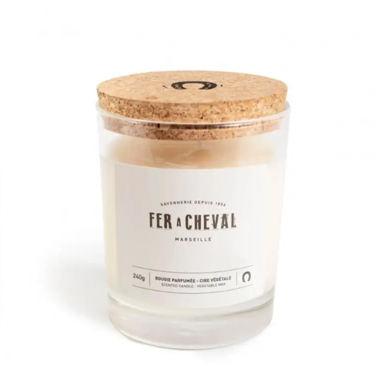 Bougie parfumée en cire végétale dans un pot en verre avec couvercle en liège