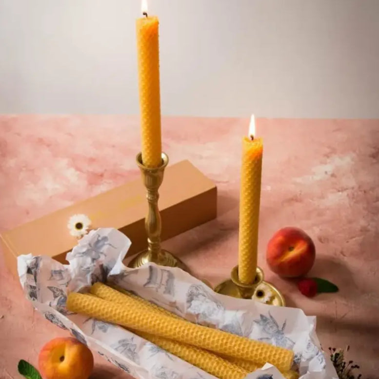 Bougies chandelles en cire d’abeille faites main avec texture de nid d’abeille