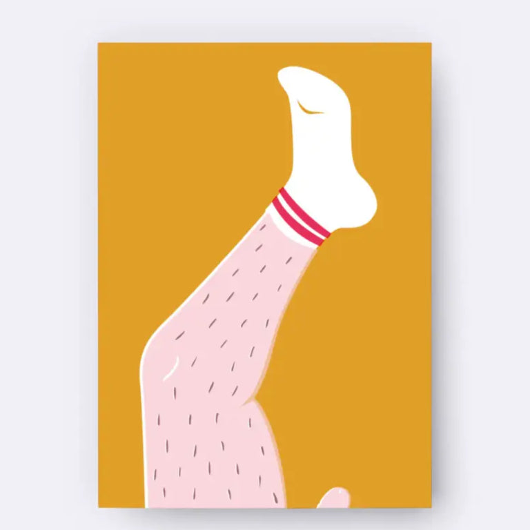 Illustration amusante d’une jambe poilue avec une chaussette blanche à deux rayures roses pour Carte Postale Jambes