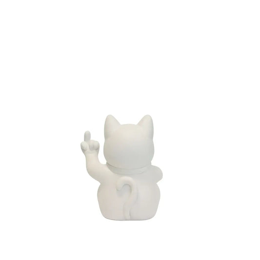 Chat porte-bonheur en céramique blanche, chat espiègle avec doigt moqueur
