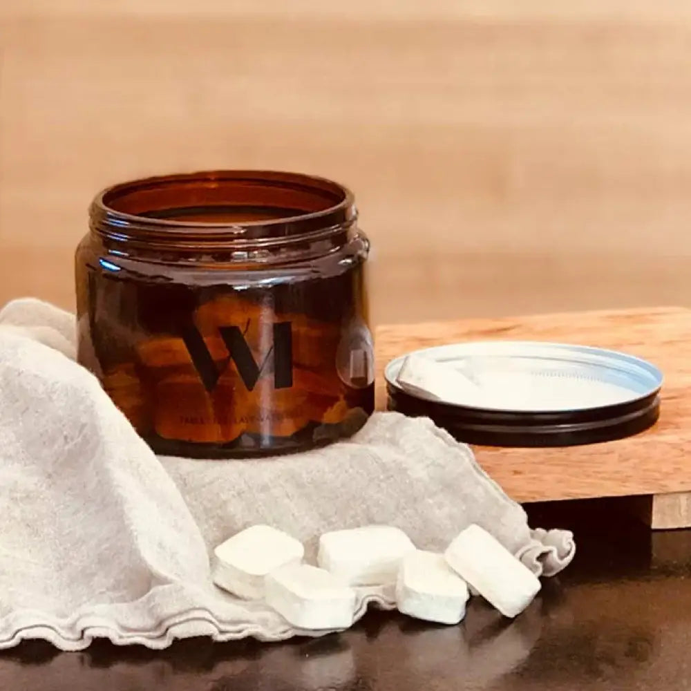 Pot lave-vaisselle X20 240g, formule certifiée écologique en emballage compact argenté