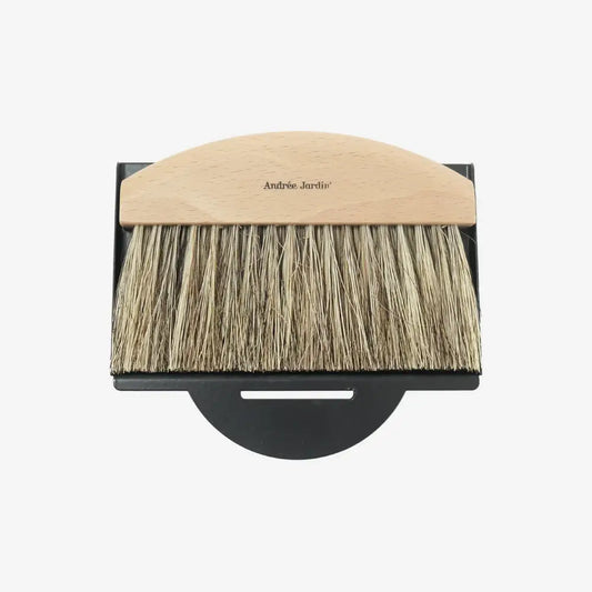 Balayette en poils naturels avec manche en bois et ramasse miettes Clynk Nature noir