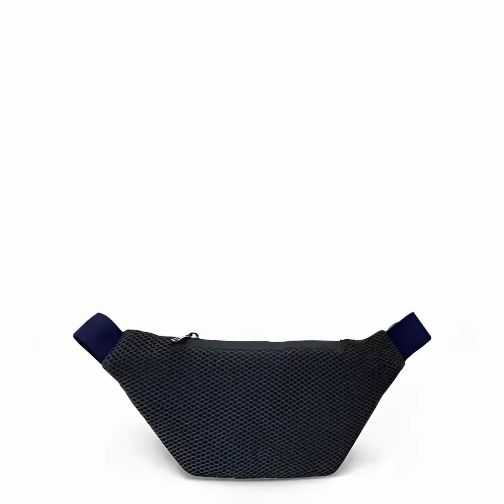 Sac banane noir en mesh avec straps navy blue de Monde Félin apporte, style et pratique