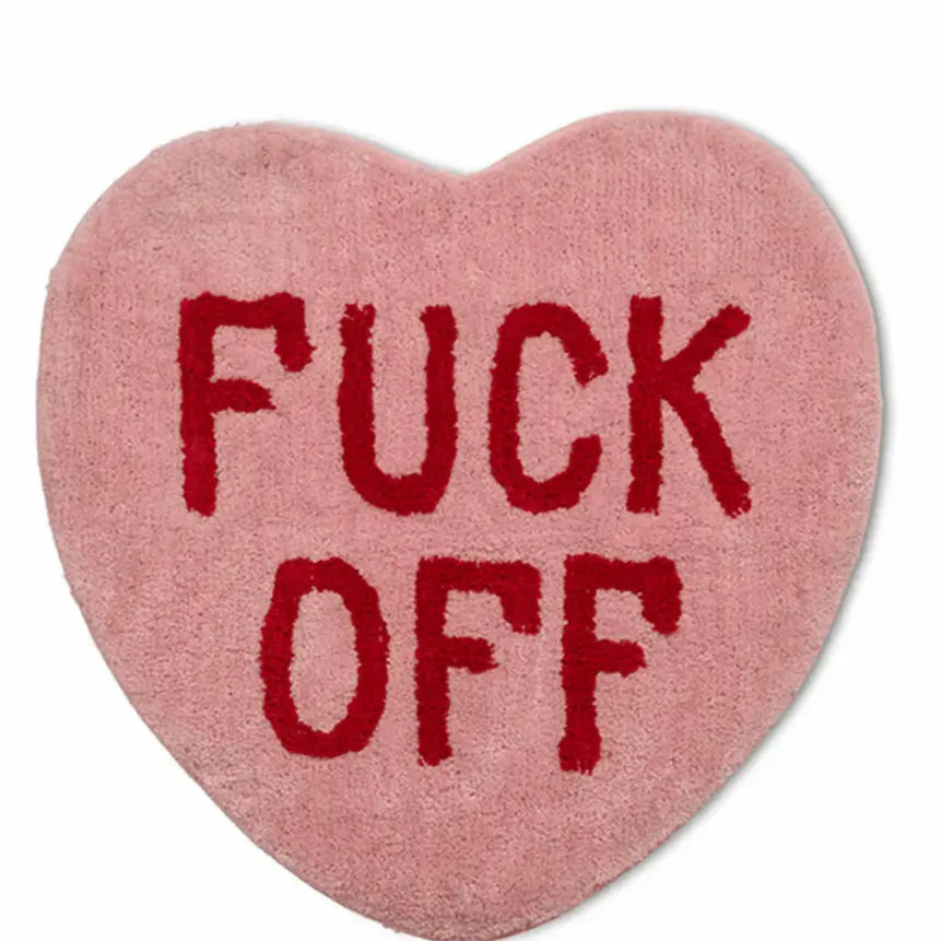 Tapis de bain fuck off rose en forme de cœur avec lettres rouges, parfait pour ton bain fuck