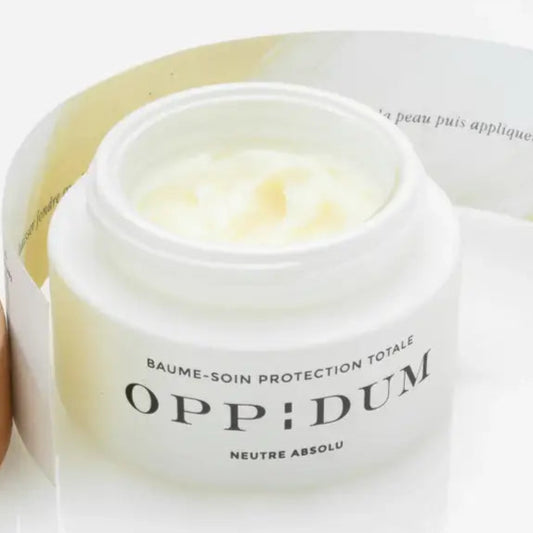 Baume soin protection totale neutre absolu avec crème blanche et balm jaune pâle