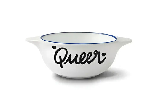 Bol breton queer blanc avec anses et bord bleu, savoir-faire artisanal