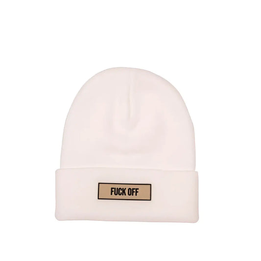 Bonnet blanc Fuck Off avec touche d’humour et message frontal