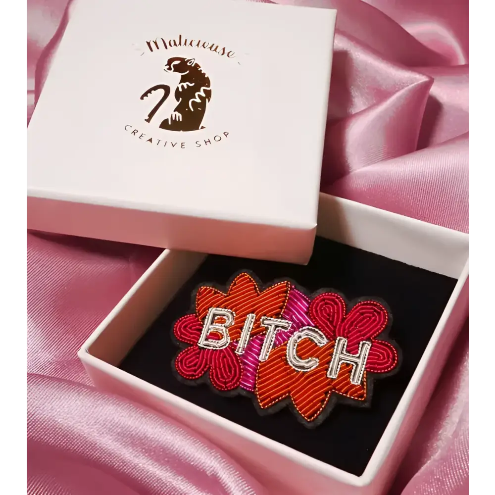 Broche Bitch