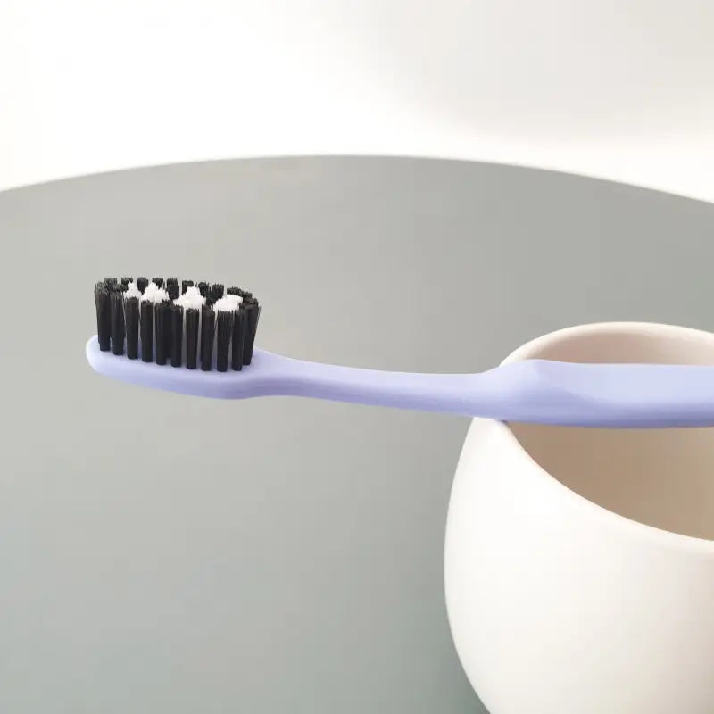Brosse à dents Recyclette Orthodontie en plastique recyclé lavande