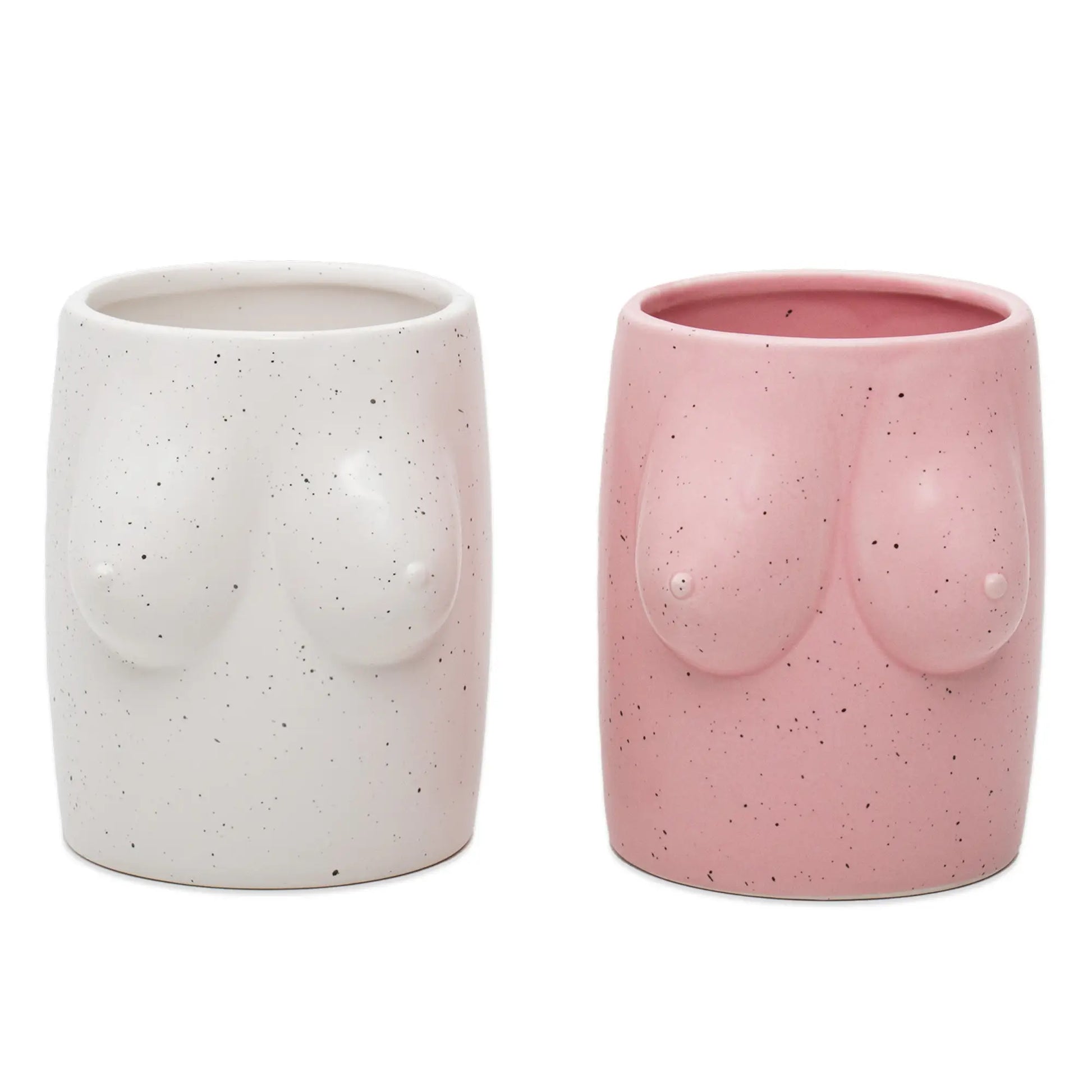 Deux cache pots boobs en céramique, blanc mat et rose doux tachetés, torses féminins stylisés pour déco décomplexée