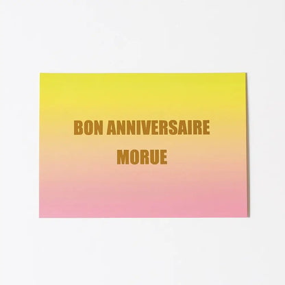Carte d’anniversaire morue drôle au dégradé jaune-rose élégant