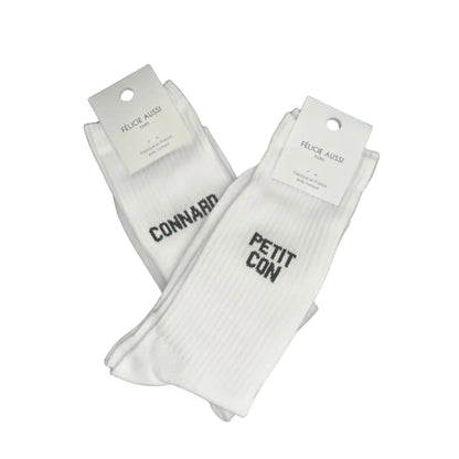 Deux paires de chaussettes blanches ankle avec texte brodé humour jusqu’au bout