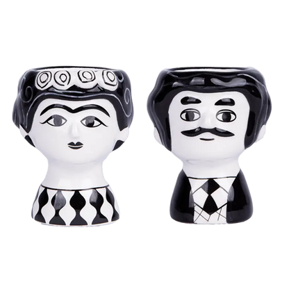 Coquetiers Marisol et Carlos en noir et blanc, touche d’originalité