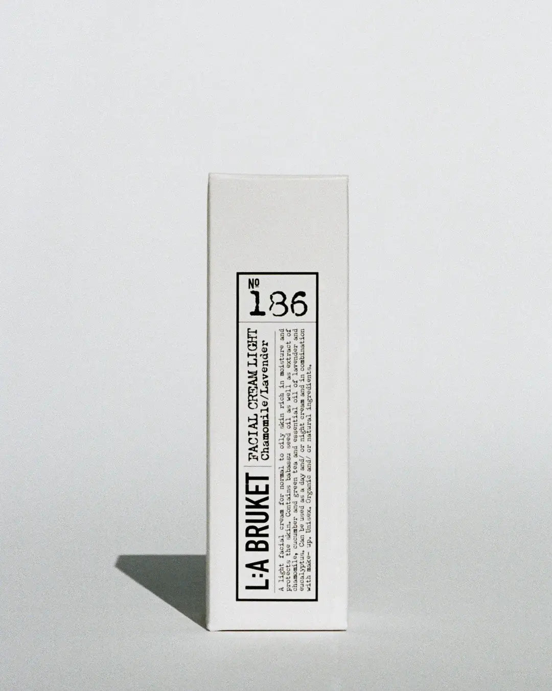 Crème légère visage camomille lavande pour peaux sensibles