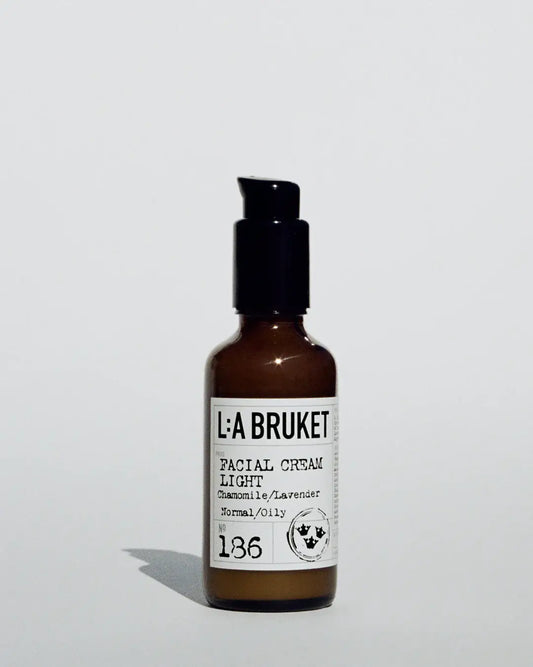 Crème légère visage camomille lavande pour peaux sensibles