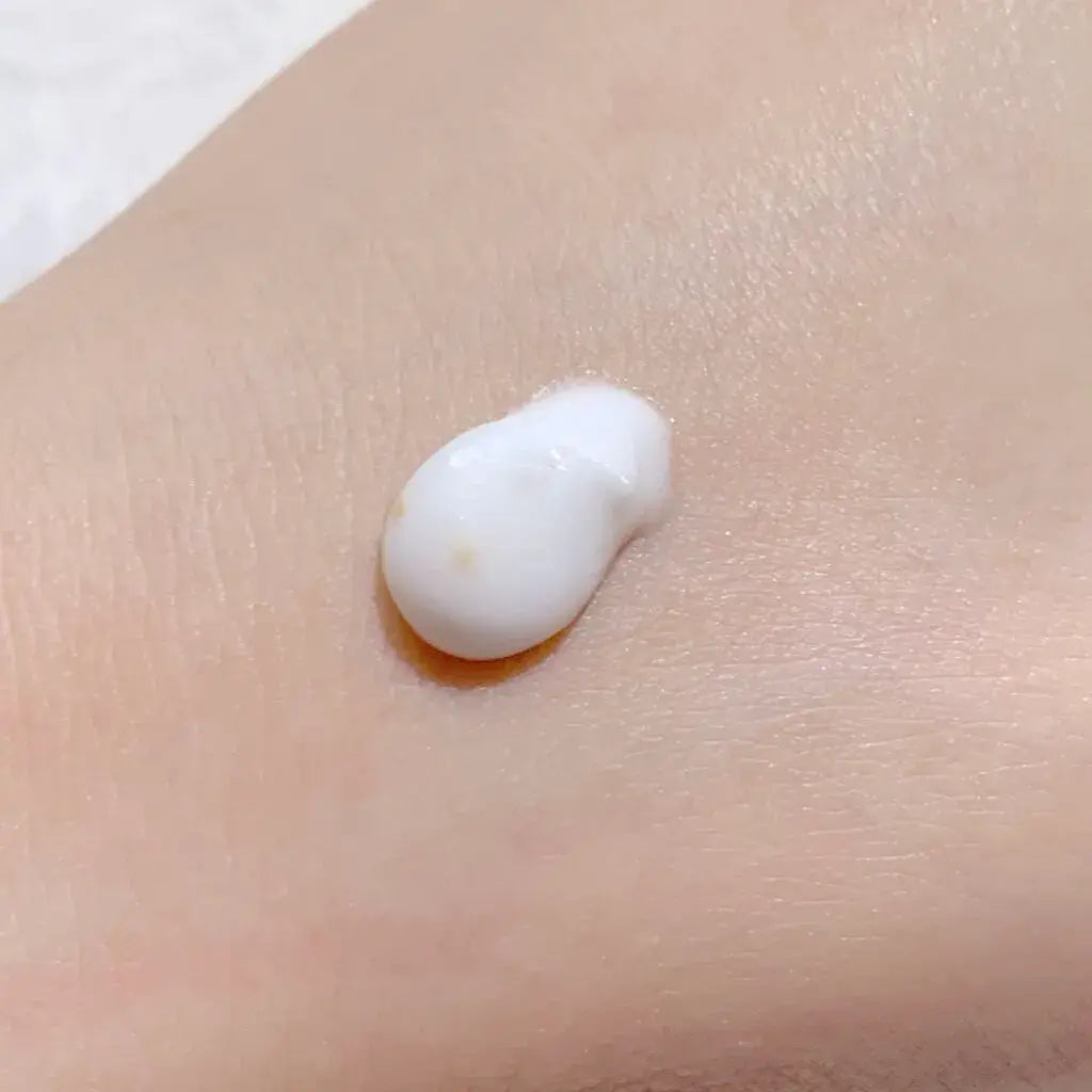 Noix de crème mains Hello Sunshine sur peau douce