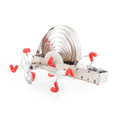 Petite créature mécanique Critters Awika en métal argenté avec joints rouges