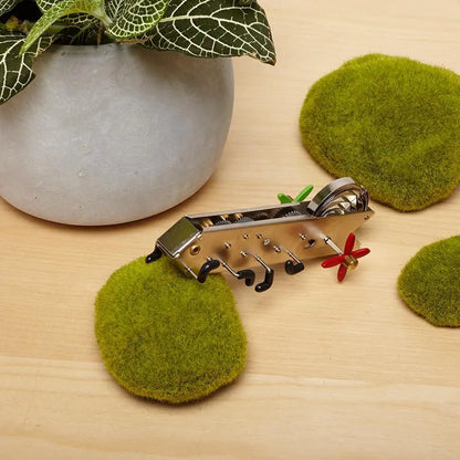 Chenille mécanique Critters Bonga avec esprit ludique