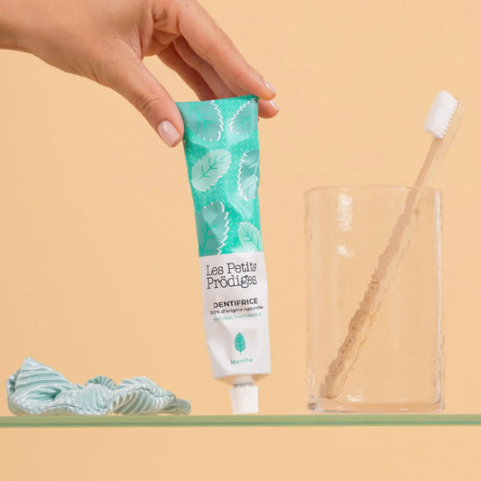 Tube dentifrice naturel menthe forte 75 ml pour haleine fraîche