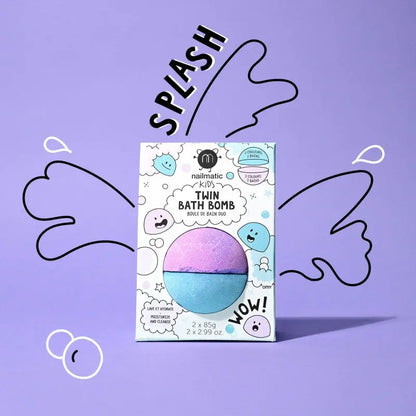 Bain devient un bain bicolore avec cette boule de bain bleu et violet