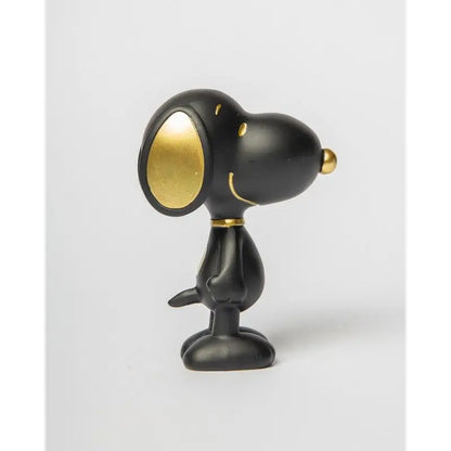 Figurine Snoopy noir profond 12 cm avec accents dorés