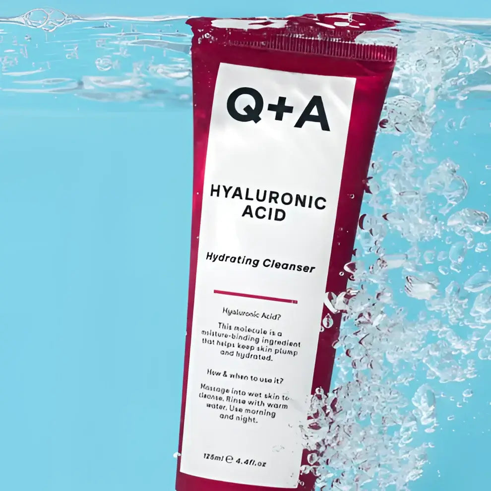 Tube de Q+A Gel Nettoyant à l’acide Hyaluronique Hydratant
