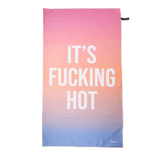 Serviette de plage séche rapide avec look tendance et texte it’s fucking hot
