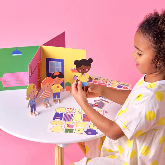 Jeu Créatif À La Maison: Jouer Créer Coller