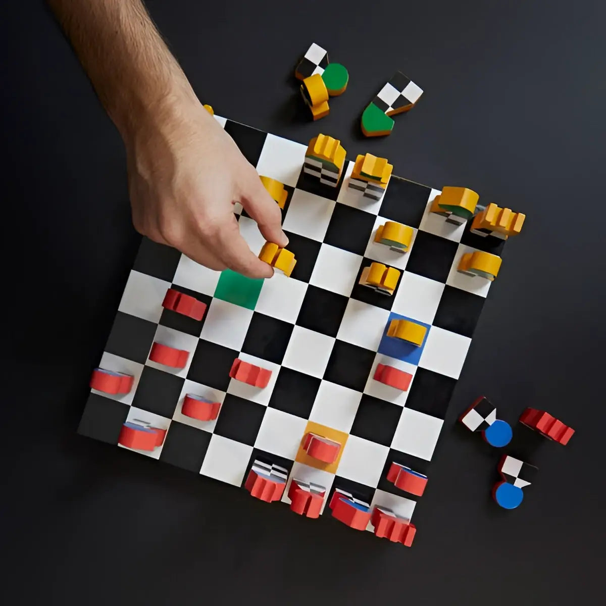 Jeu d’échecs Hey Chess Bois au design moderne coloré