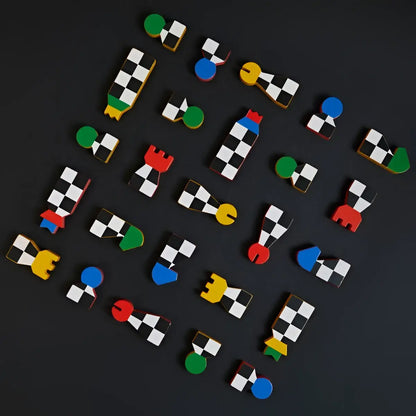 Pièces de jeu d’échecs colorées en design moderne Hey Chess Bois