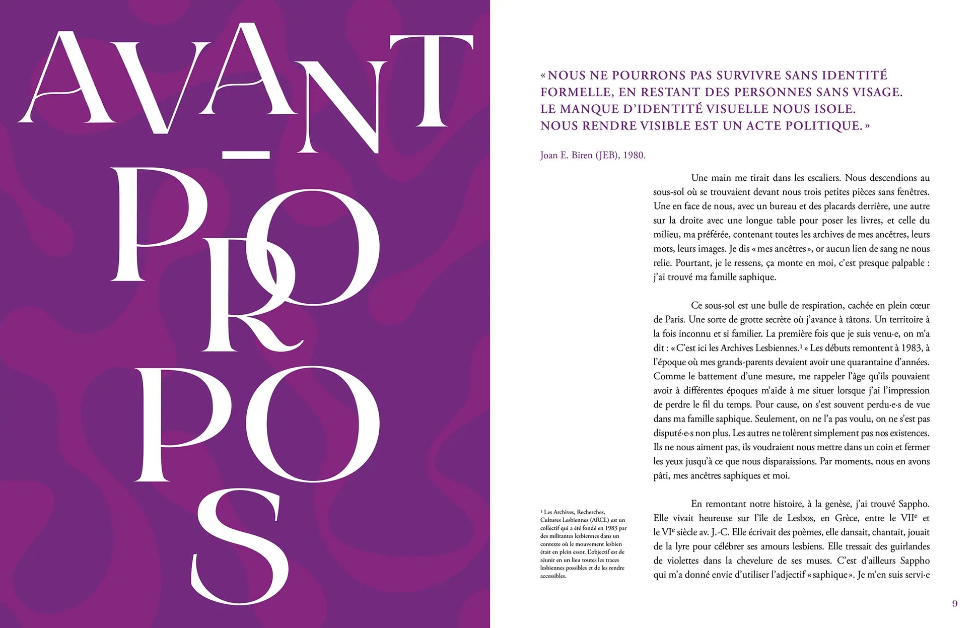 Page de livre Kamasutra queer en français sur exploration intime et sexualité lesbienne