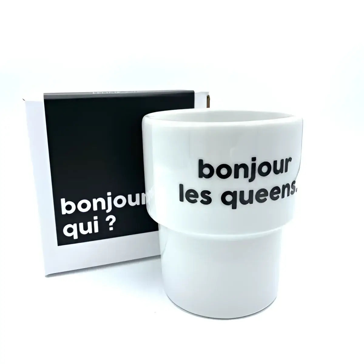 Tasse céramique blanche avec texte Bonjour les queens, design unique pour mug bonjour