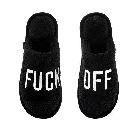 Pantoufles noires fuzzy avec Fuck Off brodé, personnalité affirmée d’une génération