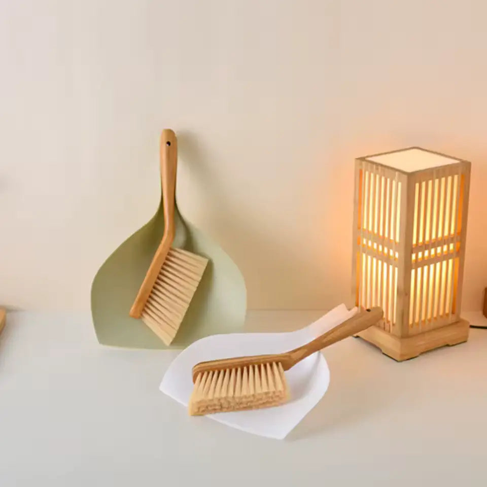Set balayette en bambou au design épuré, 37x25,5x8cm