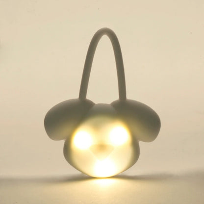 Pendentif lumineux chien gris pelucheux aux yeux glow