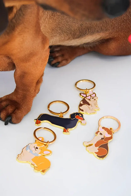 Porte-clé Corgi : set de 4 compagnons fidèles en émail ludique
