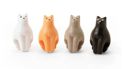 Quatre figurines chat minimalistes pour porte-sachets, design original félin