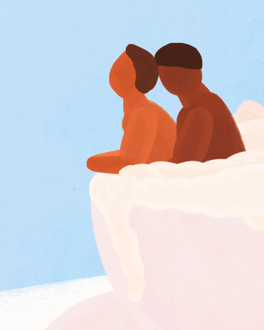Deux figures à peau brune enlacées sur un nuage, poster A4 papier satiné