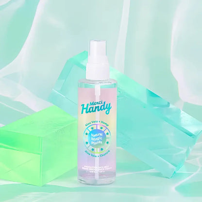 Brume légère Protective Face Mist merci handy en verre rose iridescent