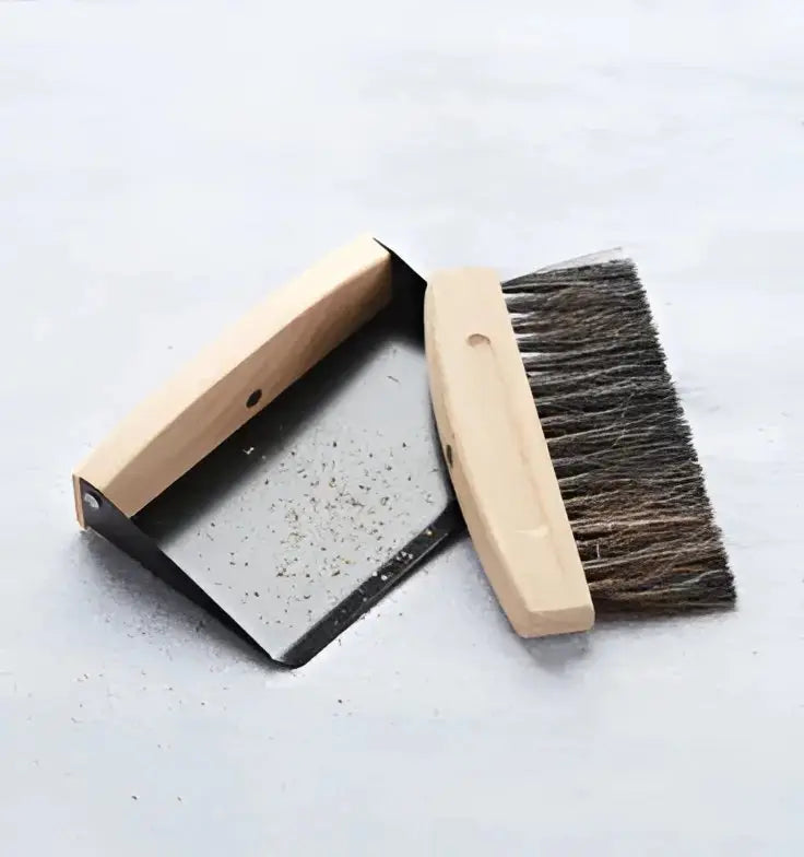 Ramasse-miettes en bambou noir crin noir, démarche zéro déchet, matériaux naturels