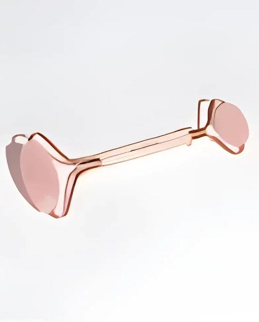 Roller quartz rose en or rose pour circulation sanguine et teint plus