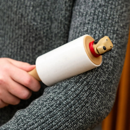 Rouleau anti poils tête de chien, compagnon idéal qui attire l’œil