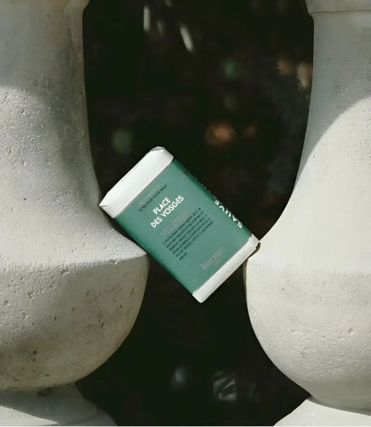 Savon solide mains Place Des Vosges 100g vert et blanc