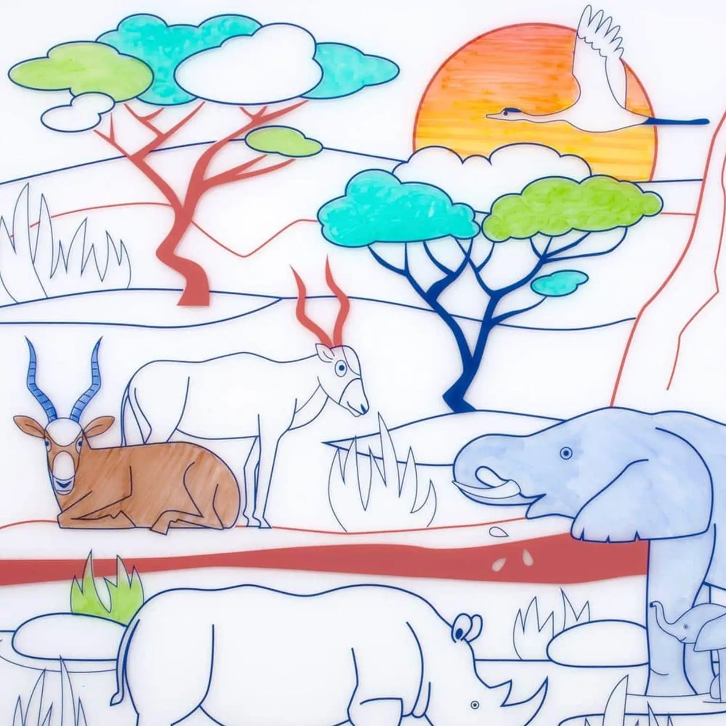Illustration colorier savane : impala brun, éléphant bleu, rhinocéros blanc sous soleil orange