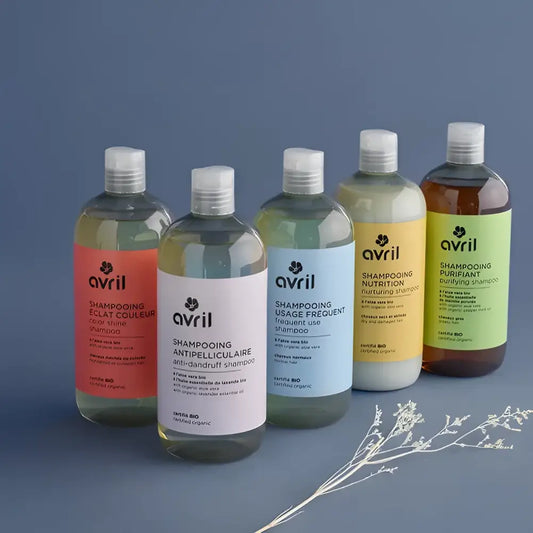 Cinq bouteilles de Shampoing anti-pelliculaire Avril avec huiles essentielles pour un cuir chevelu sain