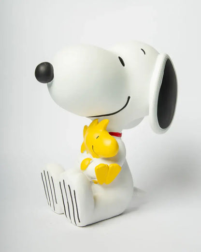 Statue Snoopy et Woodstock 25cm, design intemporel en plastique lisse blanc