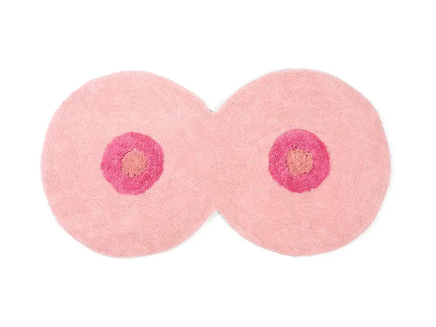 Tapis Boob Rose: design audacieux plus qu’un simple tapis rose en forme de seins