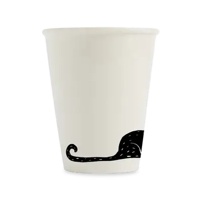 Tasse Millie avec chat noir sur fond blanc pour pauses café