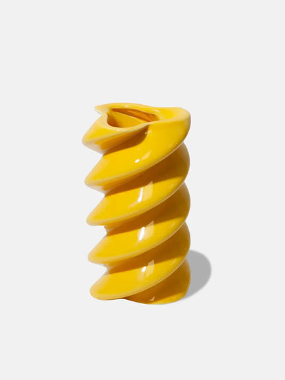 Vase Fusilli : vase céramique jaune brillant spirale côtelée, objet décoratif ambiance chaleureux