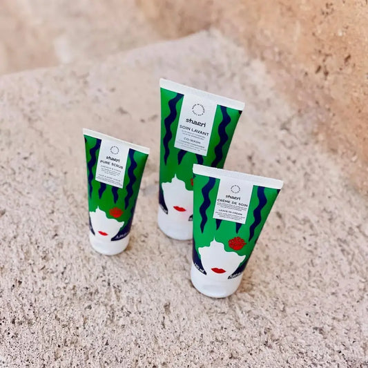 Trois tubes Shaeri verts et blancs au co-wash à l’aloe vera et huiles essentielles